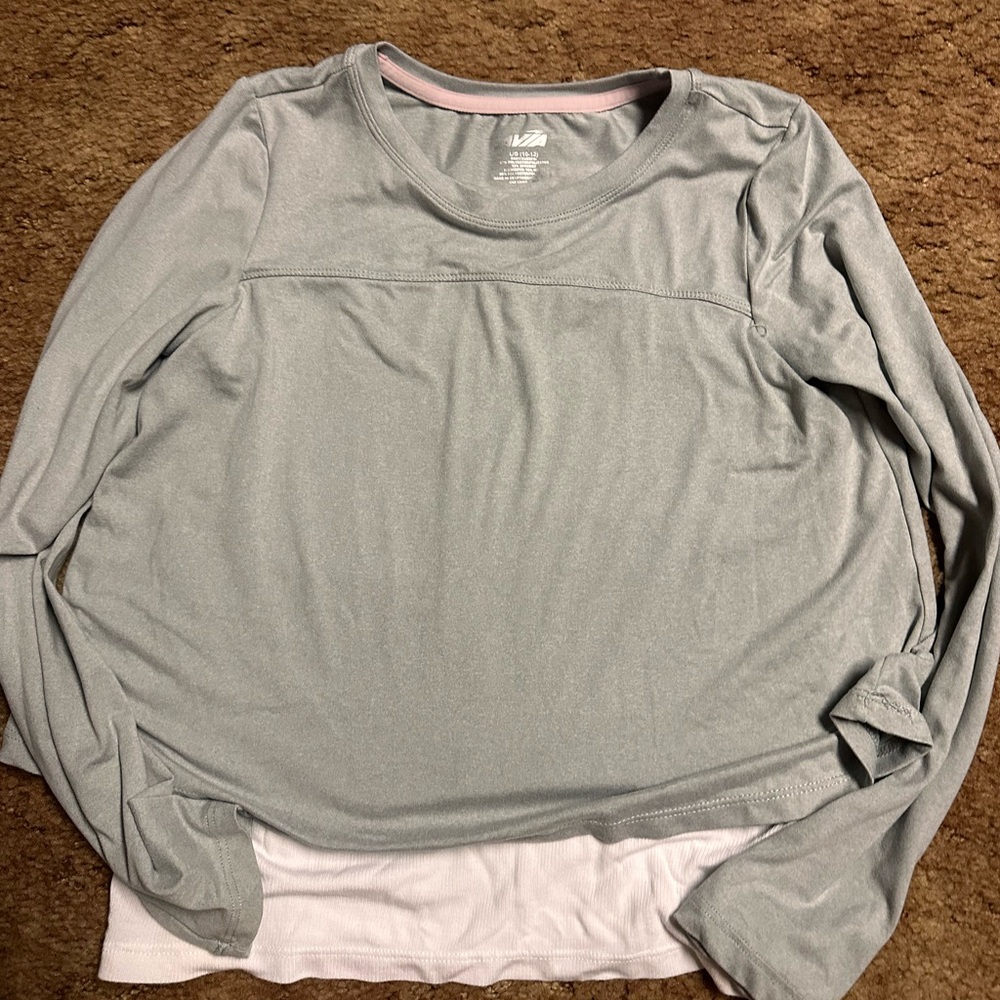 Avia Light Gray Long Sleeve Kids Tee